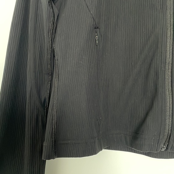 Lululemon sweater - Picture 11 of 16